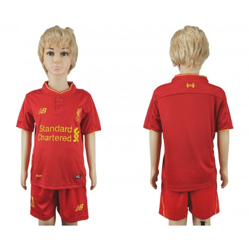 Fotbollsklader-barn-liverpool-vill-inte-att-spelare-ska-lamna